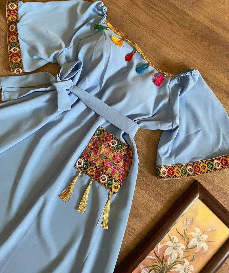 جبة الجديدة روووعة🌜 كمية قليلة و سعر أرررض ✨💞