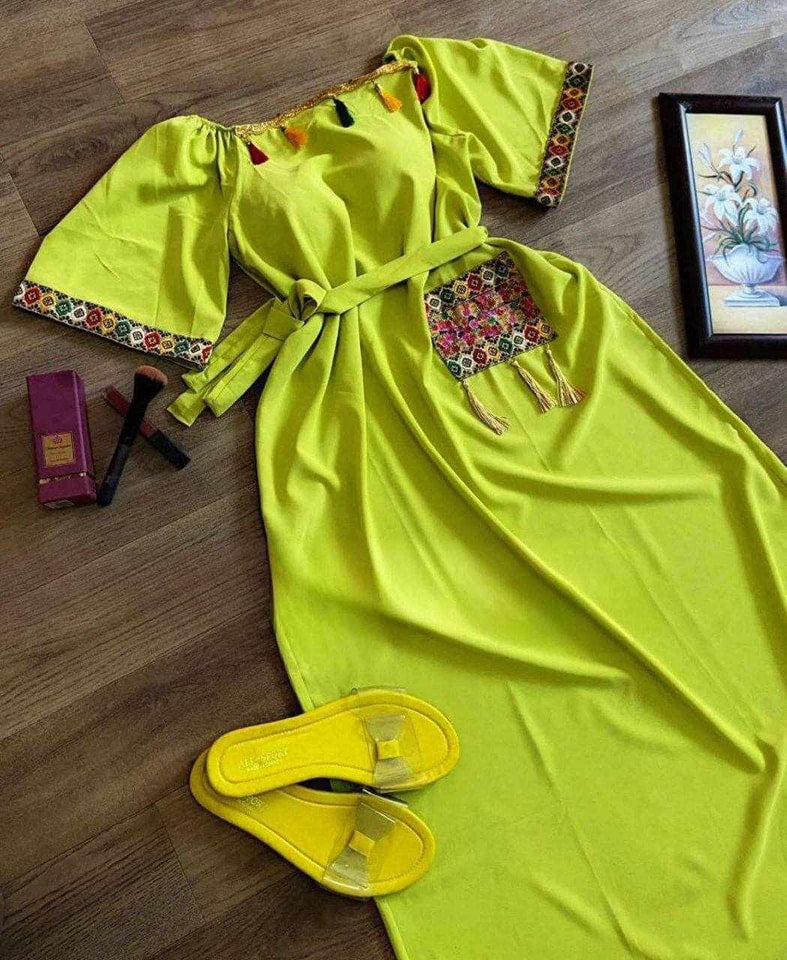 جبة الجديدة روووعة🌜 كمية قليلة و سعر أرررض ✨💞
